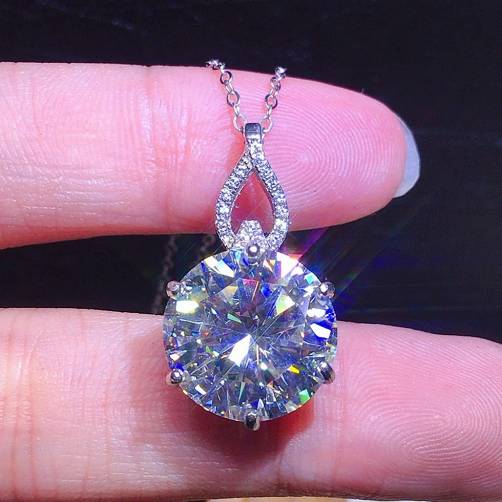 Sterling Silver 8ct diamond necklace - Picture 5 of 12